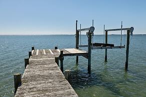 Dolphin Watch 3 Bedroom Home