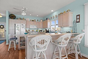 Dolphin Watch 3 Bedroom Home