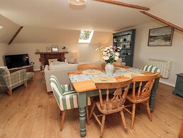 Corner Cottage
