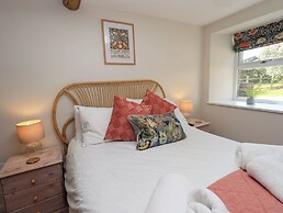 Corner Cottage
