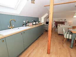 Corner Cottage