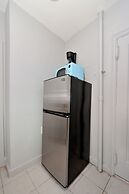 Spacious Upper East Side Studio