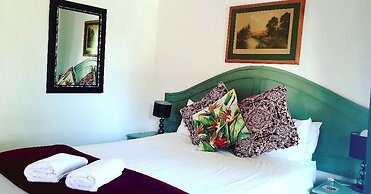 Kelkiewyn Guesthouse Caledon