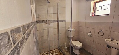 Kelkiewyn Guesthouse Caledon