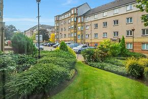 Luxury 2bed 2bath-ground Floor-free Parking