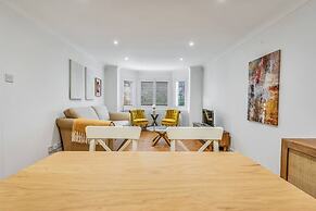 Luxury 2bed 2bath-ground Floor-free Parking