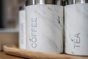 Comfy 3bed House-parking-garden