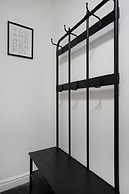 Quiet Neighborhood-free Parking