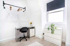Luxury Apartment - Portobello