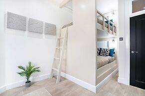 Luxury Apartment - Portobello