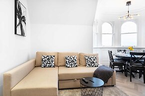 Luxury Apartment - Portobello