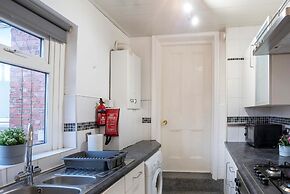 3 Bed-free Parking-close to City