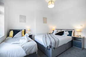 Modern - 2 Bed - Free Parking