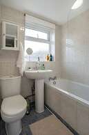 Gateshead-sleeps 6-free Parking