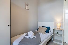 Gateshead-sleeps 6-free Parking