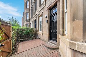 Stylish Elegance in City s Heart