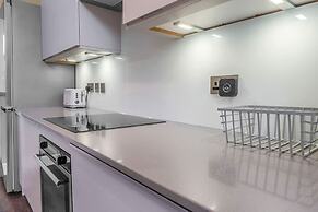 Stylish Elegance in City s Heart