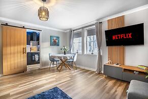 Central-1bed Flat in Aberdeen Area