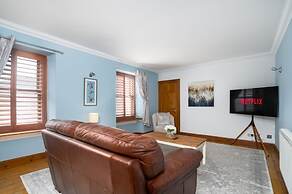 Close to Stonehaven Beach-2 Bed