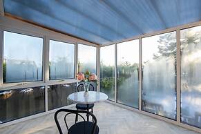 Comfy 3 Bed House - Free Parking