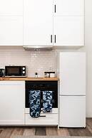 1 Bedroom Apartment-free Parking