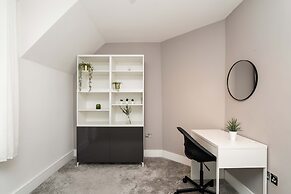 3 Bedroom House-free Parking