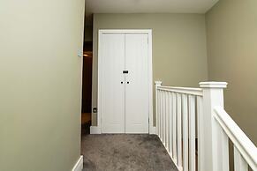 3 Bedroom House-free Parking