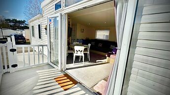 Marton Mere - 3 Bedroom Caravan