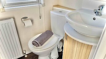 Marton Mere - 3 Bedroom Caravan