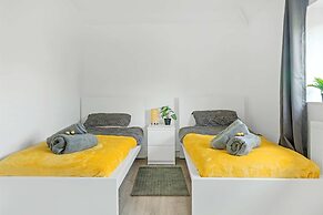 4 Bedrooms - 3 Bathrooms House