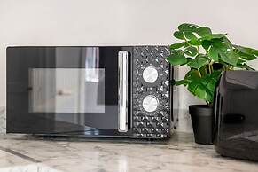 4 Bedrooms - 3 Bathrooms House