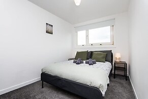 5 Individual Beds - Free Parking