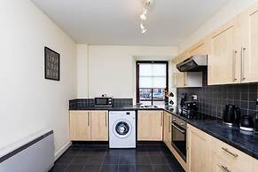 2 Bed Flat-ground Floor-parking
