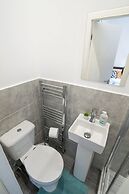 4 Bedrooms-4 Bathrooms House