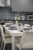 4 Bedrooms-4 Bathrooms House