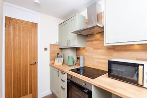 1 Bed Cozy Apartment-parking