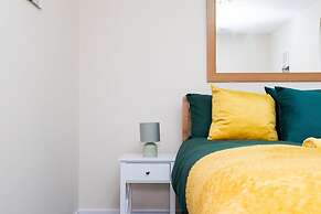 1 Bed-ground Floor-free Parking