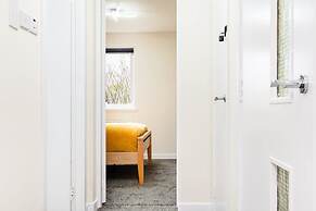 1 Bed-ground Floor-free Parking