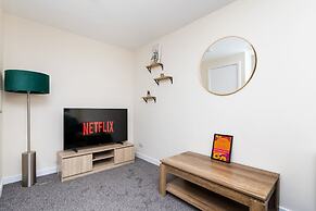 1 Bed-ground Floor-free Parking