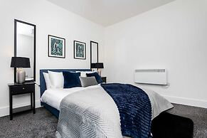 2 Bedroom Apartment-free Parking