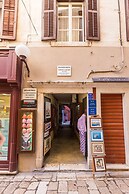Secret & Stylish Hideaway Apartments Zadar Old Town