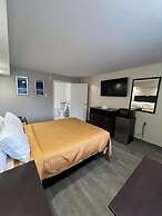 Belleville Motor Lodge
