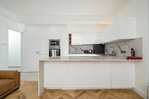 JOIVY 2-bed flat near Notting Hill
