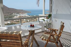 Castello Amorgos Suites