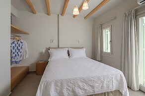 Castello Amorgos Suites