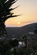 Castello Amorgos Suites