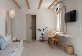 Castello Amorgos Suites