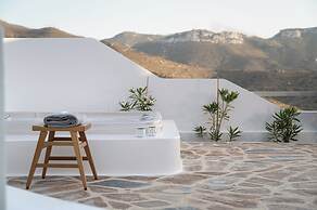 Castello Amorgos Suites