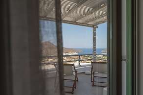 Castello Amorgos Suites