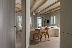 Castello Amorgos Suites